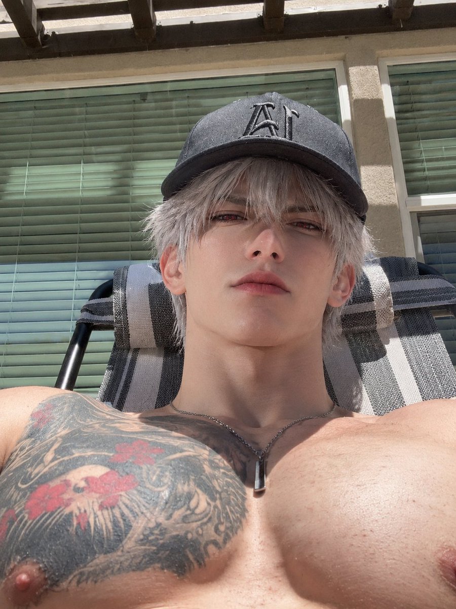 LucianMillertt's tweet photo. So Big 🤤

#sylus #gay #sylushotpics #hotpics https://t.co/nEQ6OEbcg1