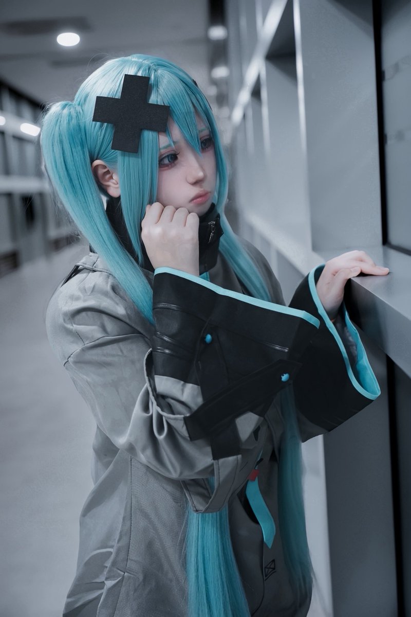 V_9an's tweet photo. #prsk_cos

壊れたセカイと歌えないミク… https://t.co/u4DZXG5PBd