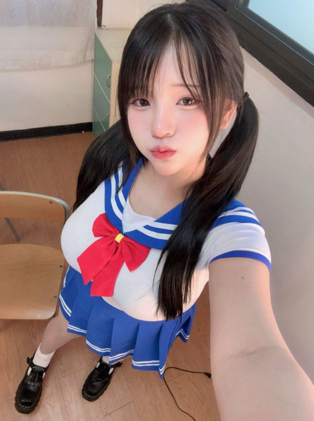 laygilogli1986's tweet photo. 爆〇×セーラー服刺さる人いないかな…？ https://t.co/q5uA1q73VO