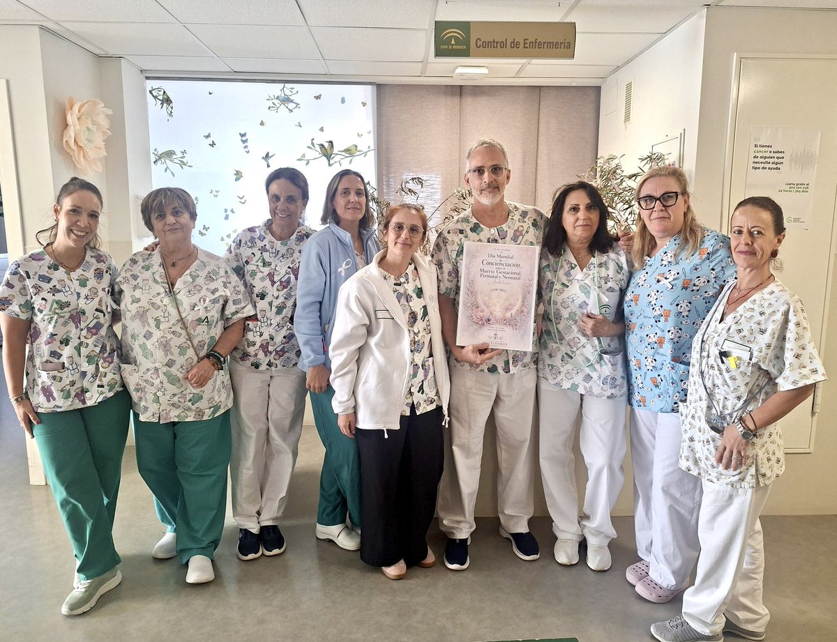 AsoMatrioskas's tweet photo. @agsjerez Hospital de Jerez y @asociacion_matrioskas en el Día de la concienciación de la muerte perinatal.
Gracias por visibilizar nuestra causa e integrarla en la corriente de humanización y calidad asistencial 💟
#asociacionmatrioskas 
#diadeldueloperinatal https://t.co/mKePSD60fy