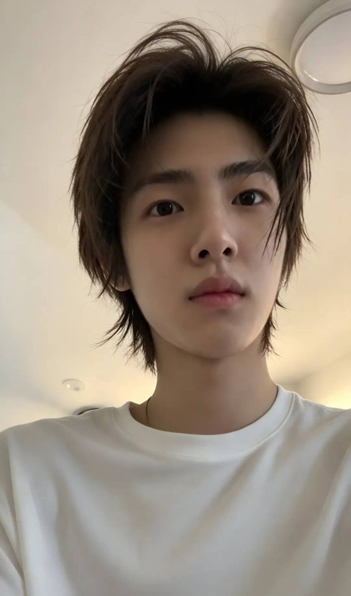 JuJiJr08's tweet photo. So cutee! 

#JUHOON #주훈
 #CORTIS #코르티스 https://t.co/NHBfyMjNAL