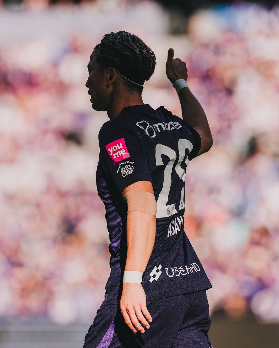 sanfrecce_SFC's tweet photo. 𝐖𝐄𝐋𝐂𝐎𝐌𝐄 𝐇𝐎𝐌𝐄, 𝐓𝐀𝐊𝐔𝐌𝐀🐆💜

全員が待ち望んだ瞬間。
拓磨が10年ぶりに広島のピッチへ🙌✨
章斗のゴールをアシストするなど、スタジアムを沸かせました🔥

#浅野拓磨
#sanfrecce #ONEVIOLET #Jリーグ https://t.co/JLk3Vzb6i5
