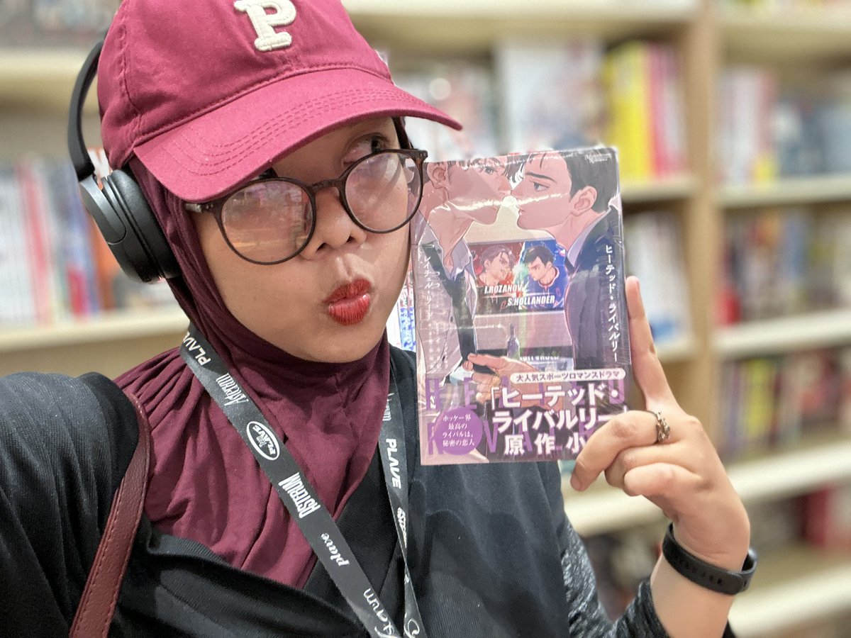 mirlamiyan's tweet photo. Anjay bertemu Heated Rivarly japanese ver di tokbuk lokalku https://t.co/KkJPzemEBi