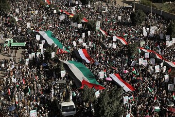 ComradeHector2's tweet photo. Las tres razones de porqué apoyo a Ansarallah:

a) Apoyo su lucha de liberación contra el yugo saudita.

b) Apoyo su defensa valiente, sincera y poderosa de Palestina. 

c) Resulta que su gobierno es lo más cercano a una democracia en la región. https://t.co/cYCzoAtCRV