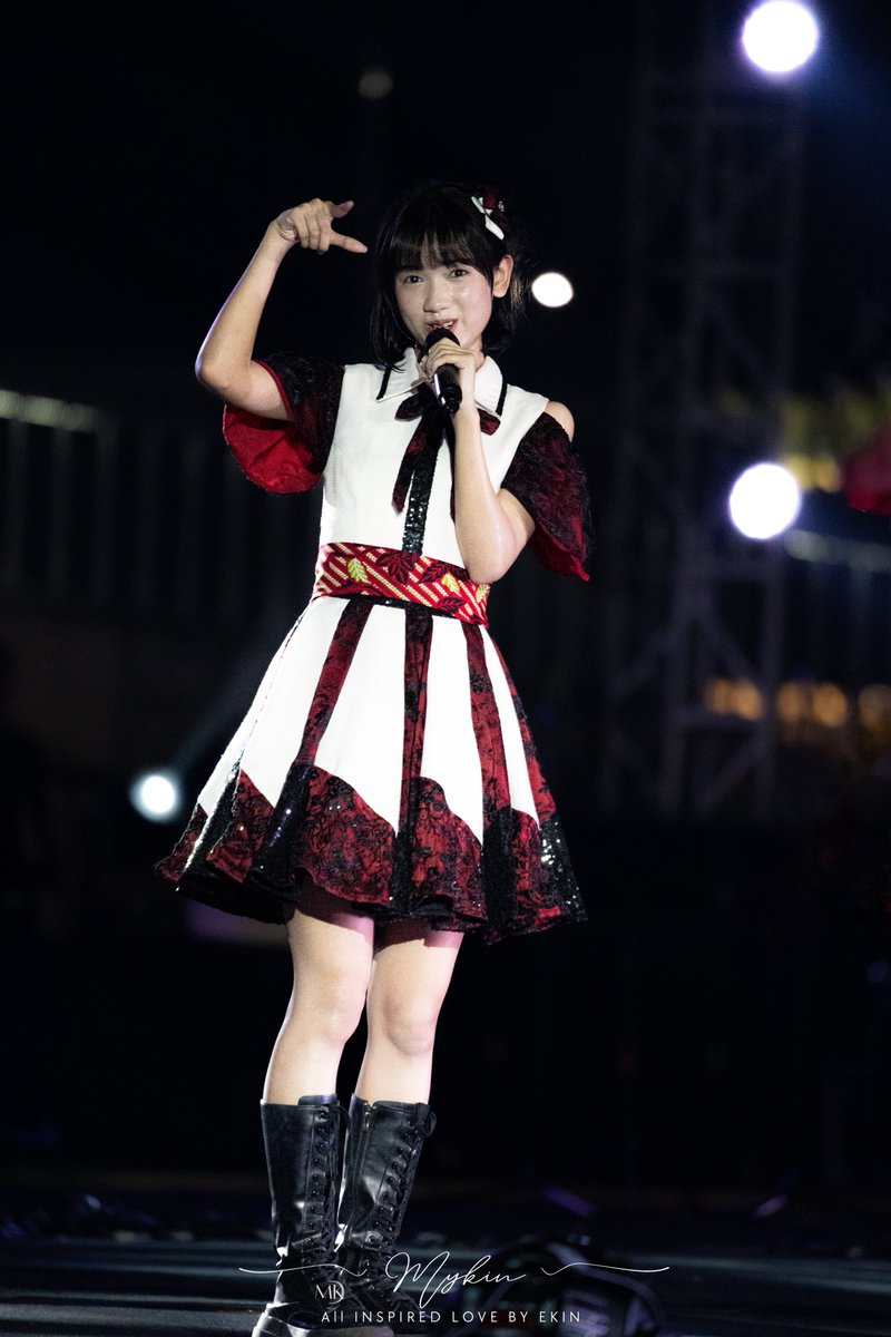 Mykin_id's tweet photo. Terima Kasih untuk hari ini ya Jangan Lupa istirahat @Ekin_JKT48 π«Άπ»π₯°
171026 || Karnaval Sarendo - Rendo
#Mykin #BeeMykin #μΉμ νλμν¨ https://t.co/kAvzNhvSt0