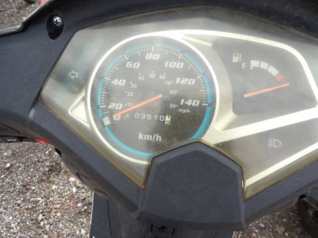 Paylessautophx's tweet photo. City cruising made easy! Lot #— is calling your name—this sporty scooter has just 3,510 km and is ready for your next adventure. Don’t miss your chance to ride away in style at Payless Auto Auction! #ScooterLife #RideInStyle #AutoAuction #PaylessAutoAuction #BidToWin https://t.co/7iAvBF77Kz