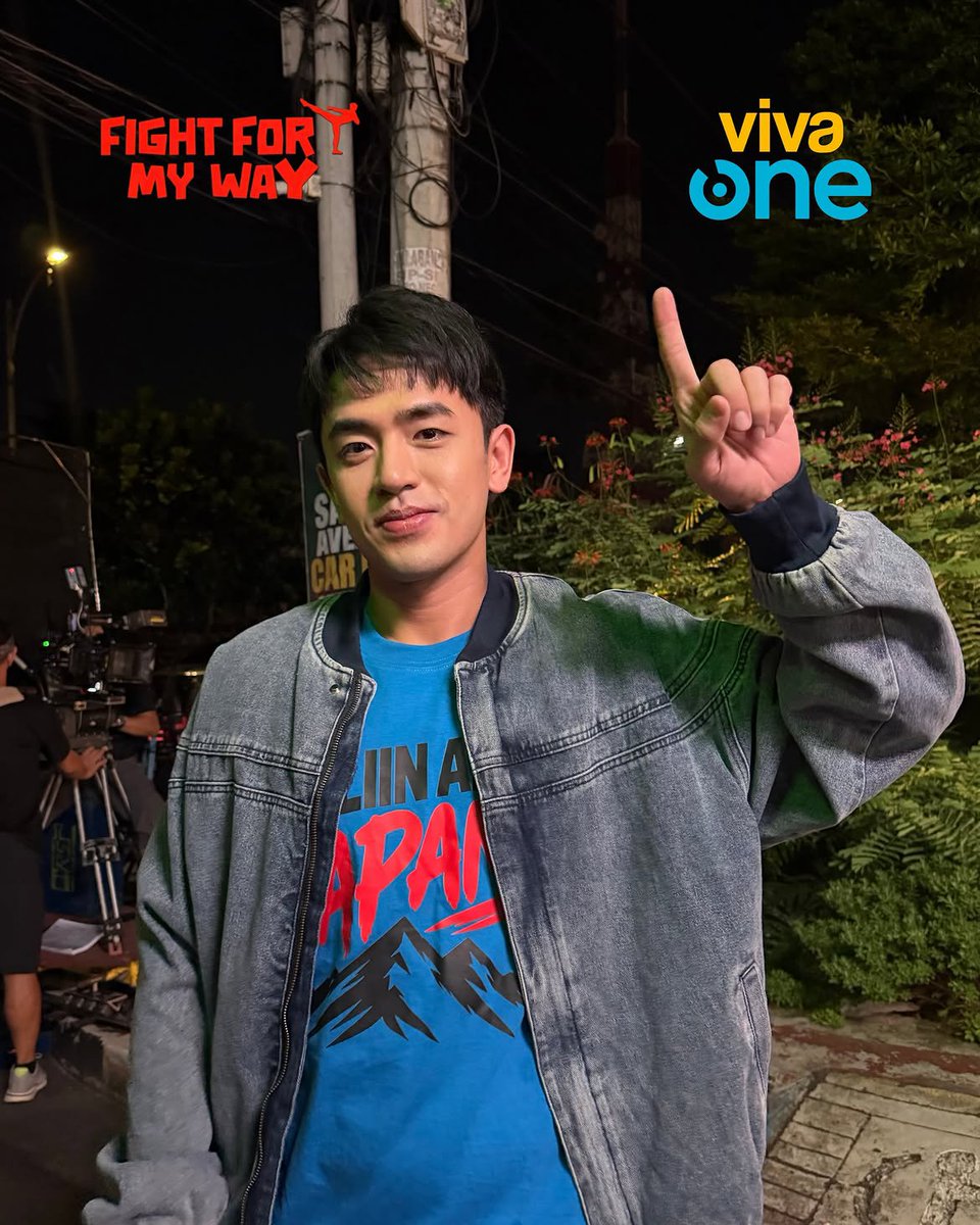 dashers_ofc's tweet photo. It's Hanz's day 1 also!🤗😍

Catch David Licauco as Hanz in the Philippine adaptation of Korean hit series #FightForMyWay this November 20, only on Viva One!🥊

#DavidLicauco #FightForMyWayPH https://t.co/5Dqda79bZH