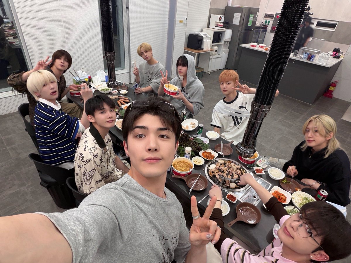 wenoriki719's tweet photo. 家族で🏆取ろう👊🏻❤️‍🔥
#2026MAMAVOTE #andTEAM https://t.co/D15bxBw6Pn