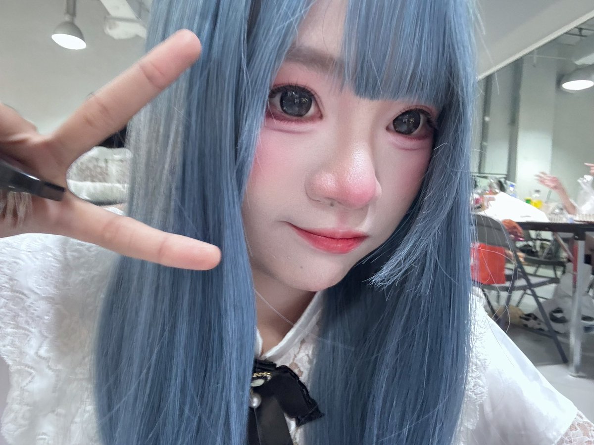 kwang_yamiyami's tweet photo. 🫨🫨🫨💙🫶🏻 

ตื่นมาแล้วผมสีนี้เลยต่ะ （＾ν＾）

#KwangYamiYami #グワーン闇闇 #YamiYami #闇闇  #アイドル https://t.co/t1lp5B31F8
