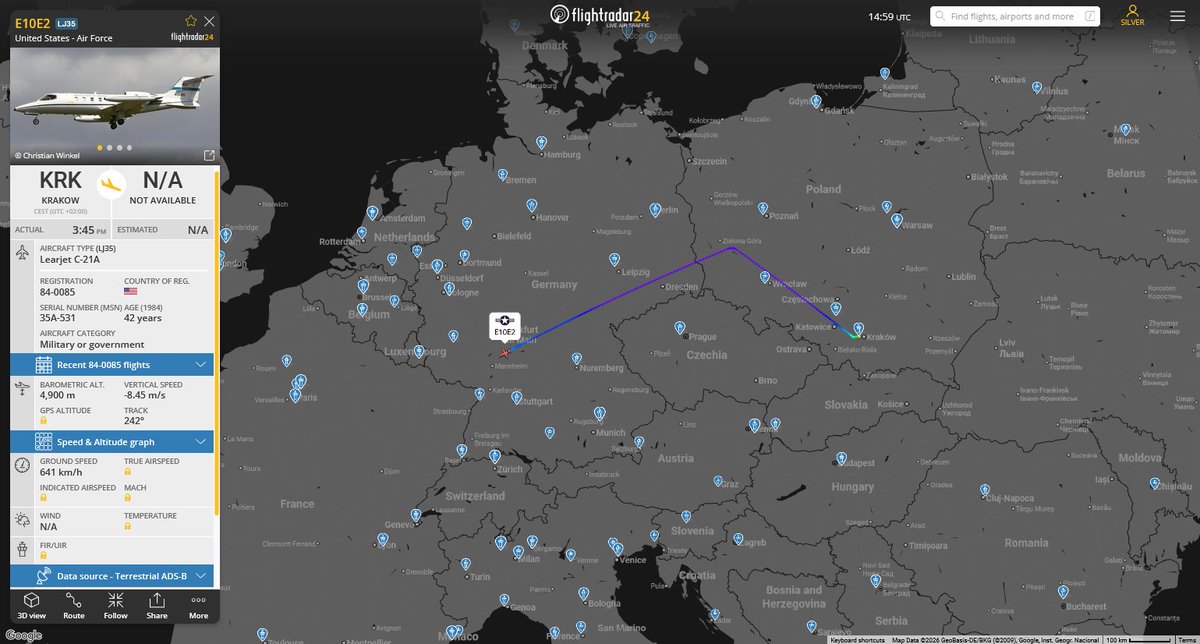 koola_PL's tweet photo. 🇺🇸✈️ Learjet C-21A #E10E2 #84-0085 🇵🇱Kraków ➡️🇩🇪Ramstein AB

#NATO #WeAreNATO #StrongerTogether #USAirForce https://t.co/tp4xR1XPiL