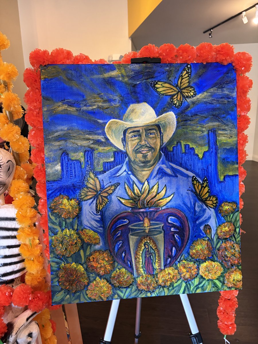 RepLSimmons's tweet photo. 🕊️ Honored to join Controller Chris Hollins, the Salgado Araujo family, and our Houston community to honor the life of Lorenzo Salgado Araujo.

We stand with his family and with immigrant families across Houston. Siempre Presente. 🤍 https://t.co/4sS91tzmPW