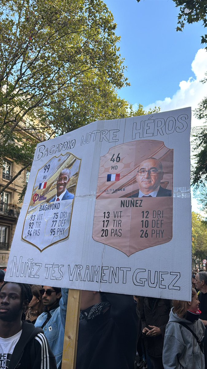 FreeStevn's tweet photo. Je vous aime, les gars 🫶🏿
#17Octobre 🦺 https://t.co/WJHbknSBaU