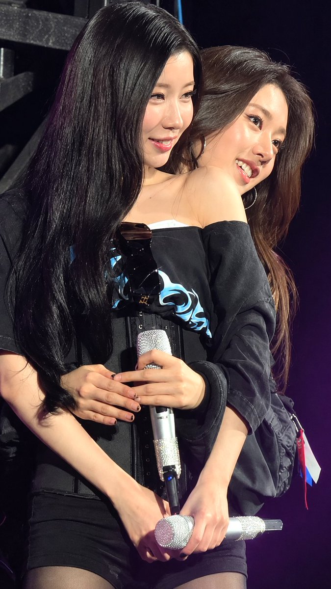 fairyasa37's tweet photo. this diva oh my god https://t.co/iTUsXrwtsB