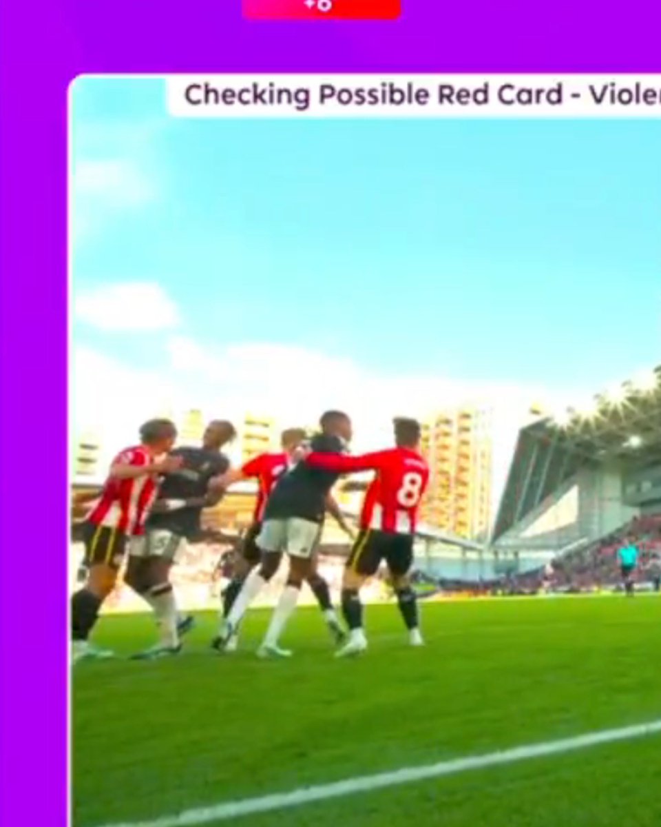 AwayDaysFB's tweet photo. Jacquet, Liverpool's No. 5, walks straight into Brentfords Yarmoliuk, goes down, and somehow it's Yarmoliuk who gets a straight red...

Genuinely the worst red card I've ever seen. And naturally it comes with Liverpool 1-0 being down 🫣 https://t.co/dZ9dAgHV2t