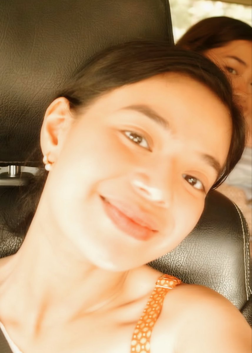 gehlanss's tweet photo. looking extra fresh and happy. love that for you🤍

#biancadevera https://t.co/NvMTPHPJnn