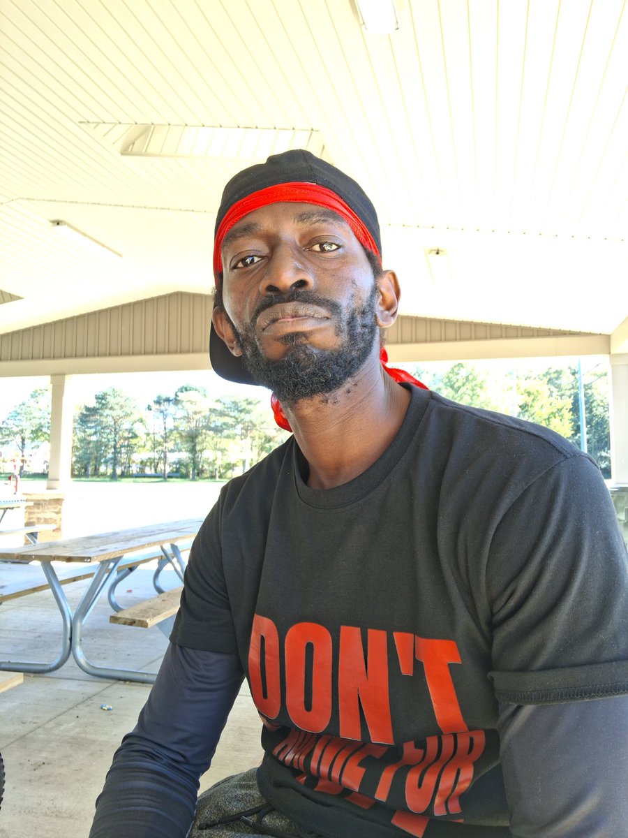 dadrilla14's tweet photo. Enjoy Your Life https://t.co/FgfIZVNJyG