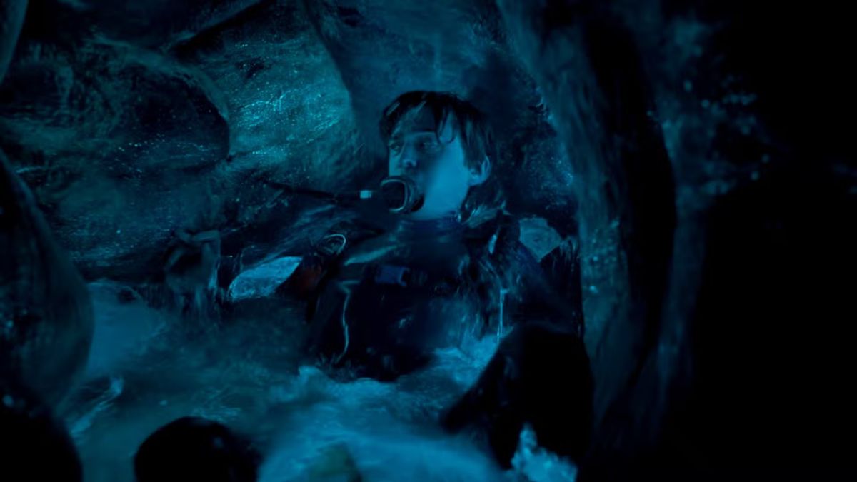 screenrant's tweet photo. With over 100 reviews, #Whalefall has earned a solid 82% audience score on #RottenTomatoes, setting a few records, including director Brian Duffield's second-best after Love and Monsters (89%)! 🥈

Read More: https://t.co/4V9kHwmPO0 https://t.co/qhpgulyxWQ