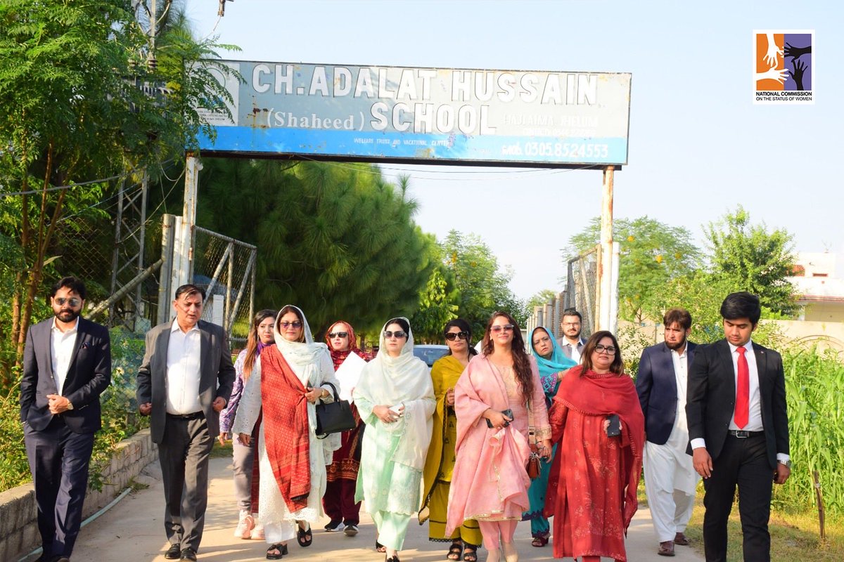 ncswpk's tweet photo. An NCSW delegation led by Chairperson Ms. Noureen Bano Lehri, alongside provincial chairpersons &amp; board members, visited Chaudhry Adalat Hussain School in Jhelum to observe its vocational &amp; technical skills training framework.

#NCSW #QualityEducation #Empowerment https://t.co/LBpcCBMjN4