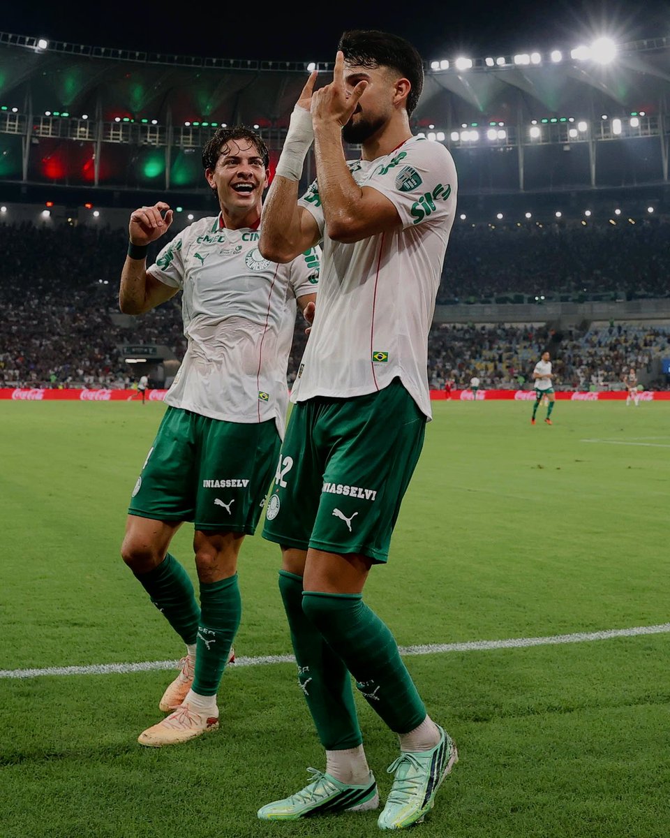Noitedecopa's tweet photo. 𝐅𝐥𝐚𝐜𝐨 𝐋𝐨́𝐩𝐞𝐳 𝟖𝟎 𝐠𝐨𝐥𝐬 𝐩𝐞𝐥𝐨 𝐏𝐚𝐥𝐦𝐞𝐢𝐫𝐚𝐬 :
  
𝟮𝟬𝟮𝟮:
⁰¹⚽ 𝘃𝘀 Ceará (Brasileirão)
⁰²⚽ 𝘃𝘀 Cuiabá (Brasileirão)
  
𝟮𝟬𝟮𝟯:
⁰³⚽ 𝘃𝘀 Bolívar (Libertadores)
⁰⁴⚽ 𝘃𝘀 Água Santa (Paulista)
⁰⁵⚽ 𝘃𝘀 Tombense (Copa do Brasil)
⁰⁶⚽ 𝘃𝘀 Cuiabá (Brasileirão)
⁰⁷⚽ 𝘃𝘀 Cruzeiro (Brasileirão)
⁰⁸⚽ 𝘃𝘀 Botafogo (Brasileirão)
⁰⁹⚽ 𝘃𝘀 América-MG (Brasileirão)
¹⁰⚽ 𝘃𝘀 América-MG (Brasileirão)
  
𝟮𝟬𝟮𝟰:
¹¹⚽ 𝘃𝘀 Santos (Paulista)
¹²⚽ 𝘃𝘀 Bragantino (Paulista)
¹³⚽ 𝘃𝘀 Ituano (Paulista)
¹⁴⚽ 𝘃𝘀 Santo André (Paulista)
¹⁵⚽ 𝘃𝘀 São Bernardo (Paulista)
¹⁶⚽ 𝘃𝘀 Corinthians (Paulista)
¹⁷⚽ 𝘃𝘀 Portuguesa (Paulista)
¹⁸⚽ 𝘃𝘀 Ponte Preta (Paulista)
¹⁹⚽ 𝘃𝘀 Ponte Preta (Paulista)
²⁰⚽ 𝘃𝘀 Ponte Preta (Paulista)
²¹⚽ 𝘃𝘀 Liverpool (Libertadores)
²²⚽ 𝘃𝘀 Atlético-MG (Brasileirão)
²³⚽ 𝘃𝘀 Juventude (Brasileirão)
²⁴⚽ 𝘃𝘀 Grêmio (Brasileirão)
²⁵⚽ 𝘃𝘀 Atlético-GO (Brasileirão)
²⁶⚽ 𝘃𝘀 Cruzeiro (Brasileirão)
²⁷⚽ 𝘃𝘀 São Paulo (Brasileirão)
²⁸⚽ 𝘃𝘀 São Paulo (Brasileirão)
²⁹⚽ 𝘃𝘀 Botafogo (Libertadores)
³⁰⚽ 𝘃𝘀 Criciúma (Brasileirão)
³¹⚽ 𝘃𝘀 Vasco (Brasileirão)
³²⚽ 𝘃𝘀 Bahia (Brasileirão)
  
𝟮𝟬𝟮𝟱:
³³⚽ 𝘃𝘀 Água Santa (Paulista)
³⁴⚽ 𝘃𝘀 Inter de Limeira (Paulista)
³⁵⚽ 𝘃𝘀 Mirassol (Paulista)
³⁶⚽ 𝘃𝘀 São Bernardo (Paulista)
³⁷⚽ 𝘃𝘀 Sport Recife (Brasileirão)
³⁸⚽ 𝘃𝘀 Fortaleza (Brasileirão)
³⁹⚽ 𝘃𝘀 Bolívar (Libertadores)
⁴⁰⚽ 𝘃𝘀 Ceará (Copa do Brasil)
⁴¹⚽ 𝘃𝘀 Sporting Cristal (Libertadores)
⁴²⚽ 𝘃𝘀 Sporting Cristal (Libertadores)
⁴³⚽ 𝘃𝘀 Al-Ahly (Copa do Mundo)
⁴⁴⚽ 𝘃𝘀 Vitória (Brasileirão)
⁴⁵⚽ 𝘃𝘀 Ceará (Brasileirão)
⁴⁶⚽ 𝘃𝘀 Universitário (Libertadores)
⁴⁷⚽ 𝘃𝘀 Universitário (Libertadores)
⁴⁸⚽ 𝘃𝘀 Sport Recife (Brasileirão)
⁴⁹⚽ 𝘃𝘀 Sport Recife (Brasileirão)
⁵⁰⚽ 𝘃𝘀 River Plate (Libertadores)
⁵¹⚽ 𝘃𝘀 River Plate (Libertadores)
⁵²⚽ 𝘃𝘀 Vasco (Brasileirão)
⁵³⚽ 𝘃𝘀 Vasco (Brasileirão)
⁵⁴⚽ 𝘃𝘀 São Paulo (Brasileirão)
⁵⁵⚽ 𝘃𝘀 Bragantino (Brasileirão)
⁵⁶⚽ 𝘃𝘀 Atlético-MG (Brasileirão)
⁵⁷⚽ 𝘃𝘀 Ceará (Brasileirão)
  
𝟮𝟬𝟮𝟲:
⁵⁸⚽ 𝘃𝘀 Mirassol (Paulista)
⁵⁹⚽ 𝘃𝘀 São Paulo (Paulista)
⁶⁰⚽ 𝘃𝘀 Atlético-MG (Brasileirão)
⁶¹⚽ 𝘃𝘀 Corinthians (Paulista)
⁶²⚽ 𝘃𝘀 Guarani (Paulista)
⁶³⚽ 𝘃𝘀 São Paulo (Paulista)
⁶⁴⚽ 𝘃𝘀 Novorizontino (Paulista)
⁶⁵⚽ 𝘃𝘀 Vasco (Brasileirão)
⁶⁶⚽ 𝘃𝘀 Mirassol (Brasileirão)
⁶⁷⚽ 𝘃𝘀 Sporting Cristal (Libertadores)
⁶⁸⚽ 𝘃𝘀 Bragantino (Brasileirão)
⁶⁹⚽ 𝘃𝘀 Santos (Brasileirão)
⁷⁰⚽ 𝘃𝘀 Sporting Cristal (Libertadores)
⁷¹⚽ 𝘃𝘀 Flamengo (Brasileirão)
⁷²⚽ 𝘃𝘀 Fortaleza (Copa do Brasil)
⁷³⚽ 𝘃𝘀 Fortaleza (Copa do Brasil)
⁷⁴⚽ 𝘃𝘀 Cerro Porteño (Libertadores)
⁷⁵⚽ 𝘃𝘀 Vasco (Brasileirão)
⁷⁶⚽ 𝘃𝘀 Vasco (Brasileirão)
⁷⁷⚽ 𝘃𝘀 Santos (Copa do Brasil)
⁷⁸⚽ 𝘃𝘀 Santos (Copa do Brasil)
⁷⁹⚽ 𝘃𝘀 Bahia (Brasileirão)
⁸⁰⚽ 𝘃𝘀 Fluminense (Libertadores)
  
FLAQUITO 🧛🏻‍♂️🇦🇷