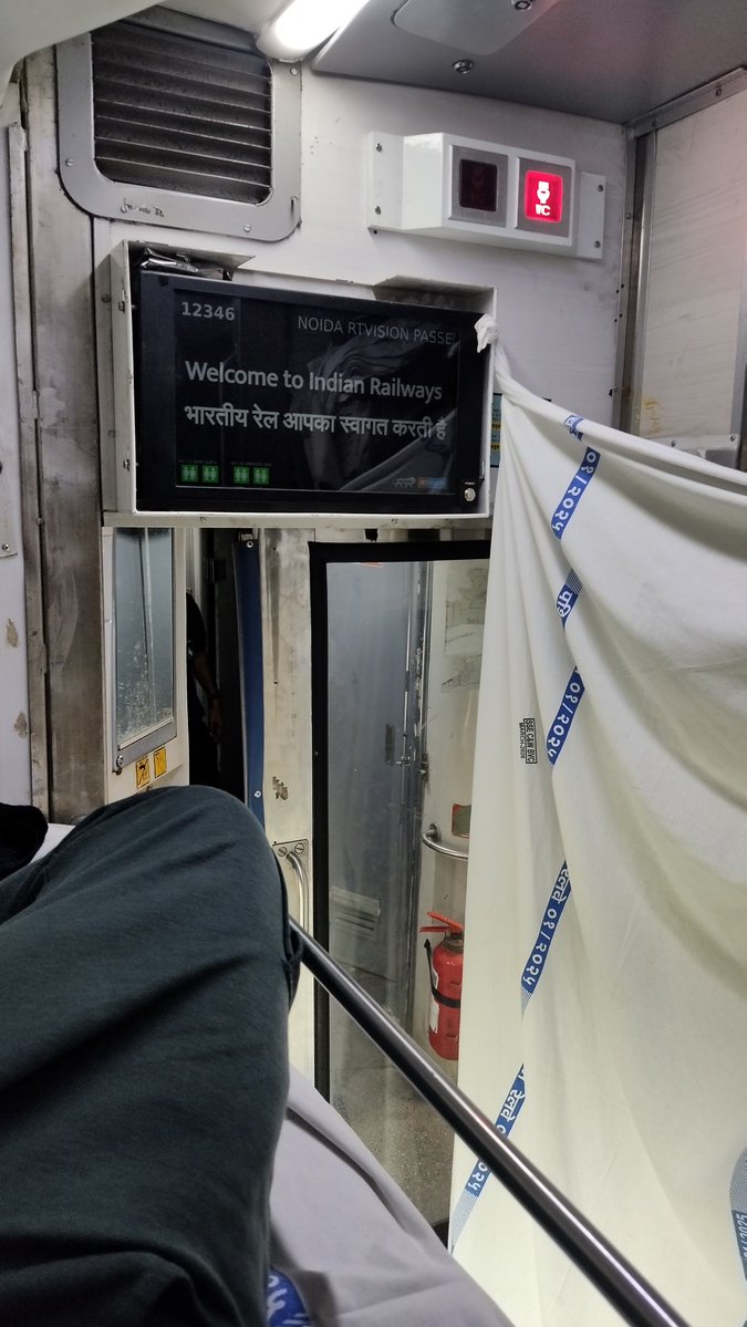 Mohit6f8c's tweet photo. Probably the worst seat ever you can get in IR https://t.co/0bAwsfiswM