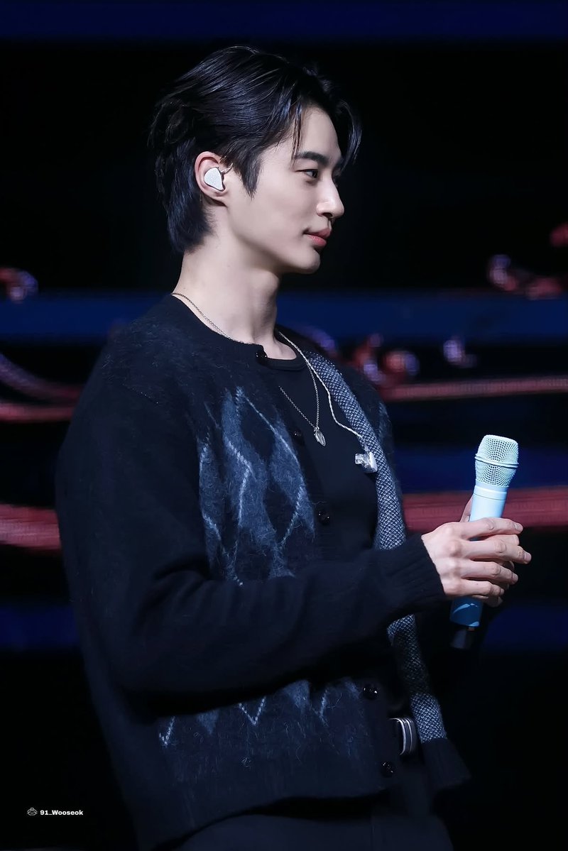 plv_210's tweet photo. 🥺🥹

https://t.co/pwv7r8FMsZ https://t.co/U1jSKXgfSc