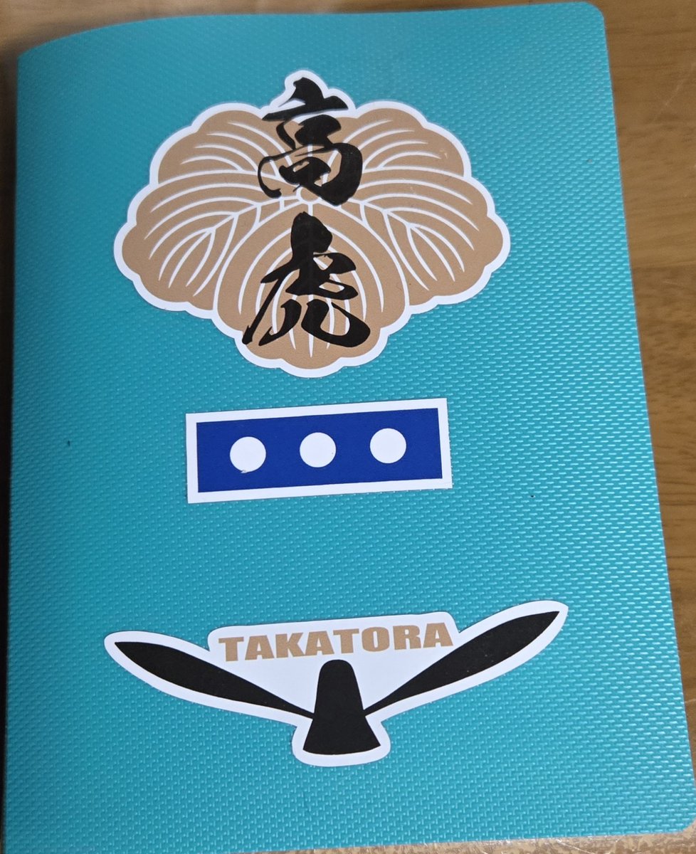 halbesub's tweet photo. ポストカードみたいな小さいのはこちらに保管したよ、これもよいですね https://t.co/zZJTdBufoj