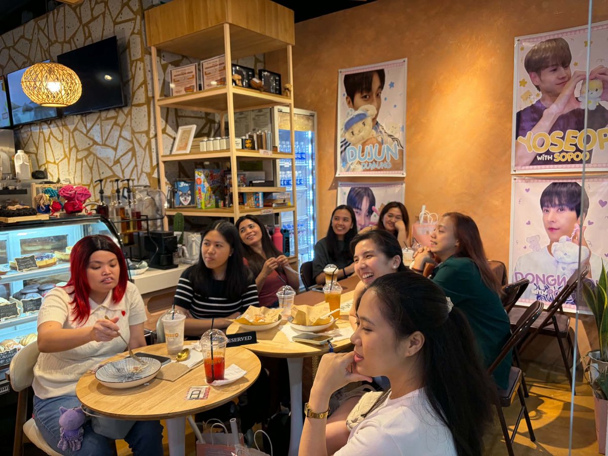 HIGHLIGHT_PH's tweet photo. Thank you for sharing your time, love, and support with us. Your presence made this celebration even more special!

We look forward to seeing you all at our next event. Until then, keep shining, fellow B2uty's and Light's! ✨🩶

#Highlight17thAnniversary https://t.co/dH2BydmZZZ