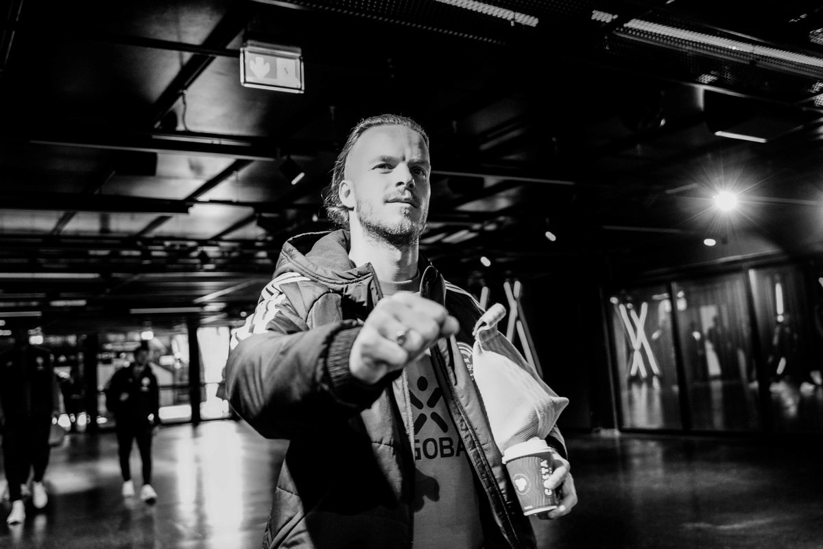 f95's tweet photo. Tach! 👋
#f95 | 🔴⚪️ | #F95FCS https://t.co/vvtB2qEjTS