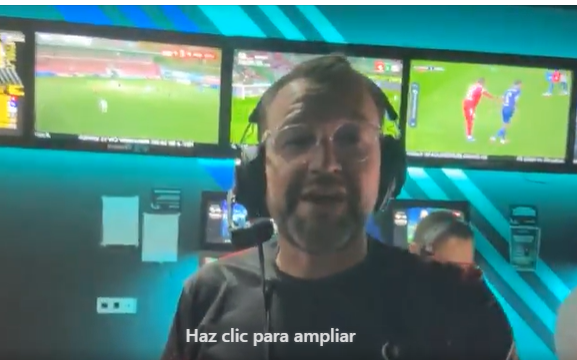 Radio_Marcador's tweet photo. 👉 #MarcadorenJuego de Marcador Almería Radio, con el #RealSociedadBUDA en 92.1, 99.7 y en https://t.co/zmFYz7YLvC. 
👉 Con Víctor J. Hernández Bru, Alfonso, Molina y De Haro; y con el palco de profes con Bayo, Rey, Juanfran, Simeón y Aridane.
👉 https://t.co/wFyaRhre8X https://t.co/SOZYXyLizv