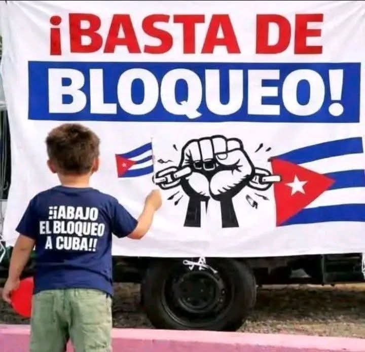 FelixDuarteOrte's tweet photo. #FidelPorSiempre : "¡El bloqueo en su conjunto y la criminal guerra económica contra Cuba deben cesar! ¡Las amenazas, las campañas subversivas, los planes de desestabilización deben cesar!".
#ANAPCuba https://t.co/jmOSdpKsxk