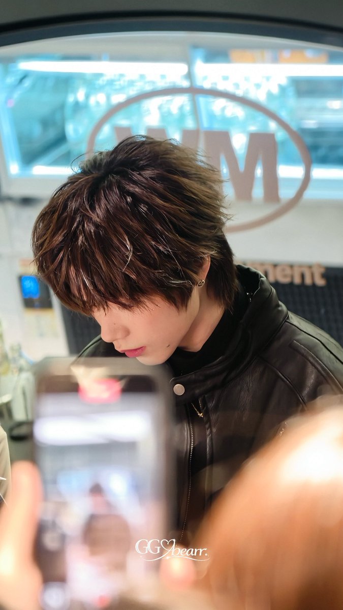 ggibearr's tweet photo. 😻🫶🏻
#ManagerXiongWMShanghai #WMShanghai #上海第一百货 #WM一日店长 #林锦雄 #LinJinXiong #XIONG #NexT1DE_XIONG https://t.co/2NB4KBSn3v