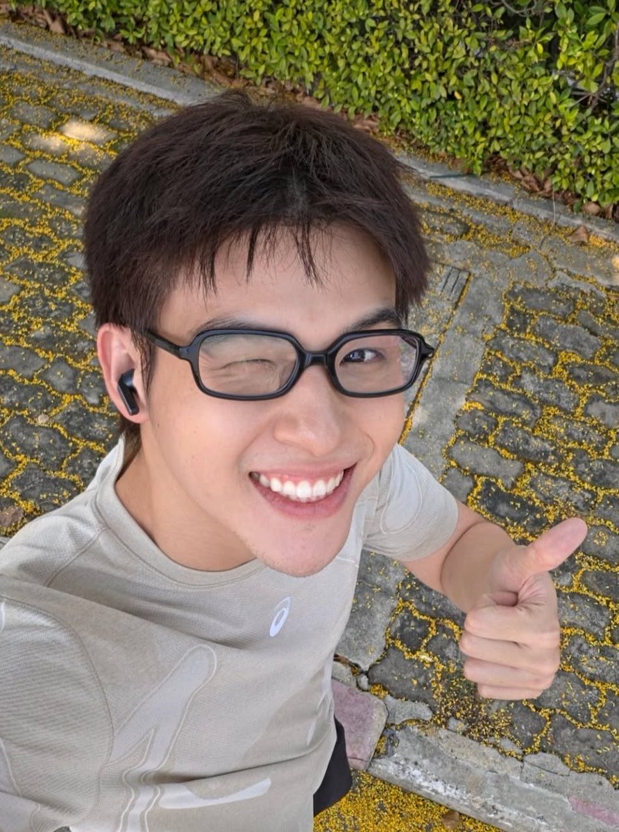 sknn2228's tweet photo. ทรงนี้มาแน่ไม่เผื่อใจ 😭😭😭😭😭 https://t.co/by5gOYUT7b