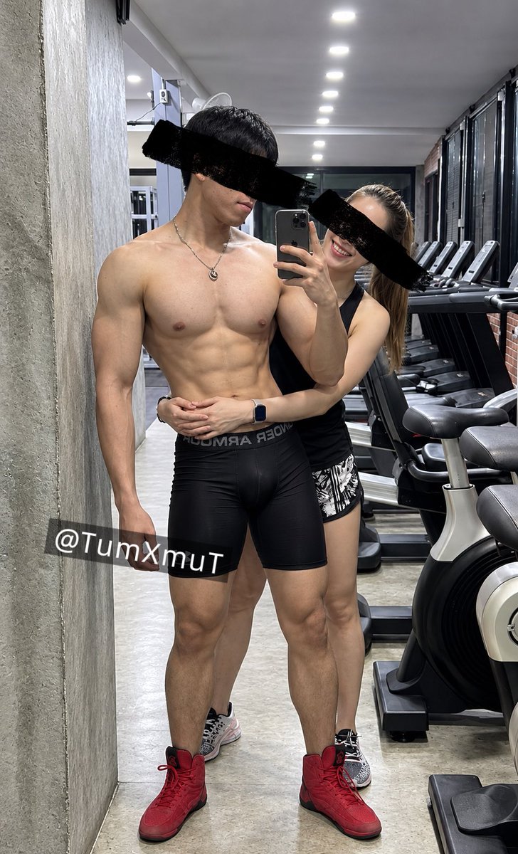 TumXmuT's tweet photo. เล่นไปฟัดกันไปตลอด แฟนผมซนสุดๆ #เกย์โคราช #��ัดเย็ดโคราช #โคราช #สวิงโคราช https://t.co/aes1zUWER8