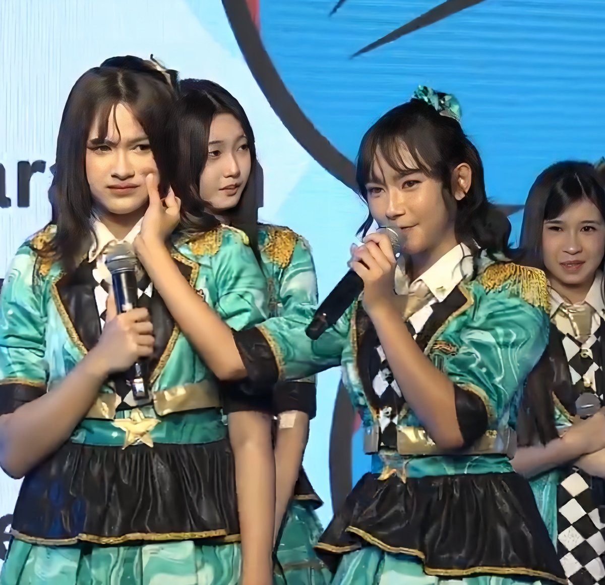 dikaela21's tweet photo. Makasih show hari ini ya 😓 @Nachia_JKT48 

Seru tapi sedih campur aduk deh pokoknya https://t.co/a7bJRpSts9