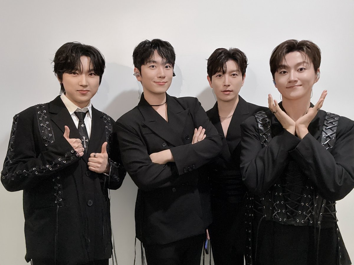 official_fore's tweet photo. [📸]

261017 광주은행 5th Harmony Concert 종료!

광주은행과 함께
포레 사랑 하나 더 적립🫶🏻

#포레스텔라 #Forestella https://t.co/nrl2NutCam