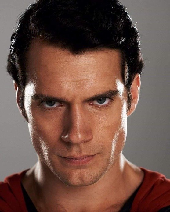 cavill_henryfan's tweet photo. Sexy ❤️❤️❤️❤️❤️ #henrycavill #manofsteel #kalel #clarkkent #HenryCavillSuperman https://t.co/vNd2xbmkIC