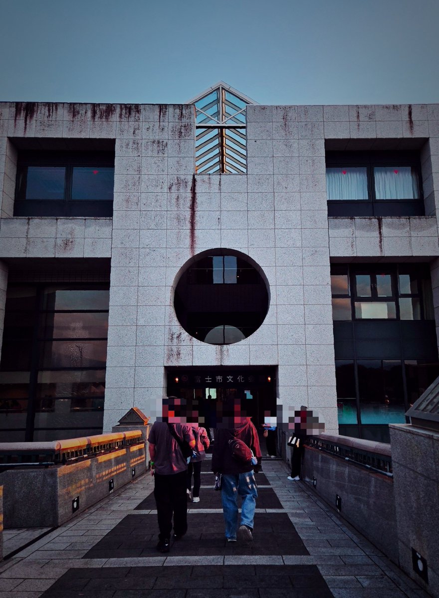 pi_dm_pi tweet picture