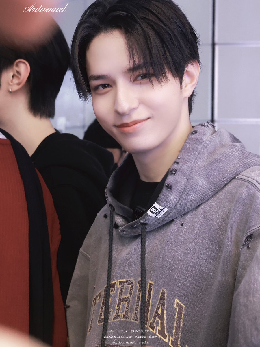 Autumuel_rain's tweet photo. 261015 홍대

미소강아지🥰

#GRID_TRAINEE #SAMUEL #사무엘 https://t.co/cfOzlbF5RN