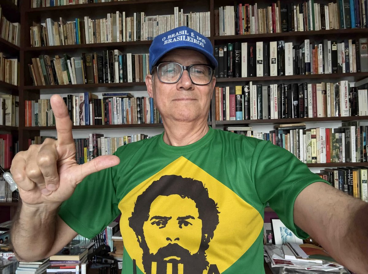 joaodomenech's tweet photo. #VerdeEAmarelo
#BrasilInteiro 
#LutaPelaDemocracia https://t.co/QUs2TkNLhC