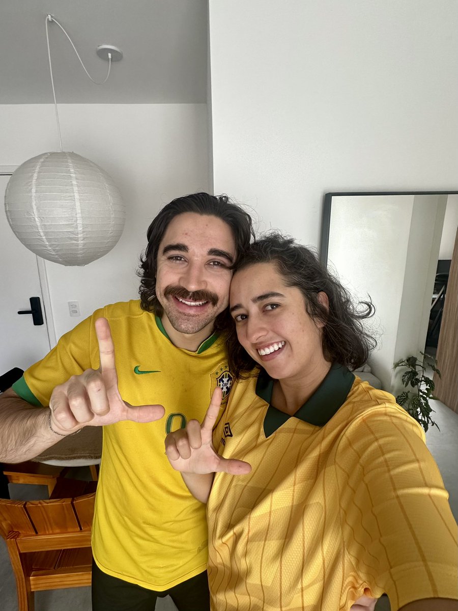 buhmona's tweet photo. O VERDE E AMARELO É NOSSO! ⭐️🇧🇷 https://t.co/V5FiXA1J1O