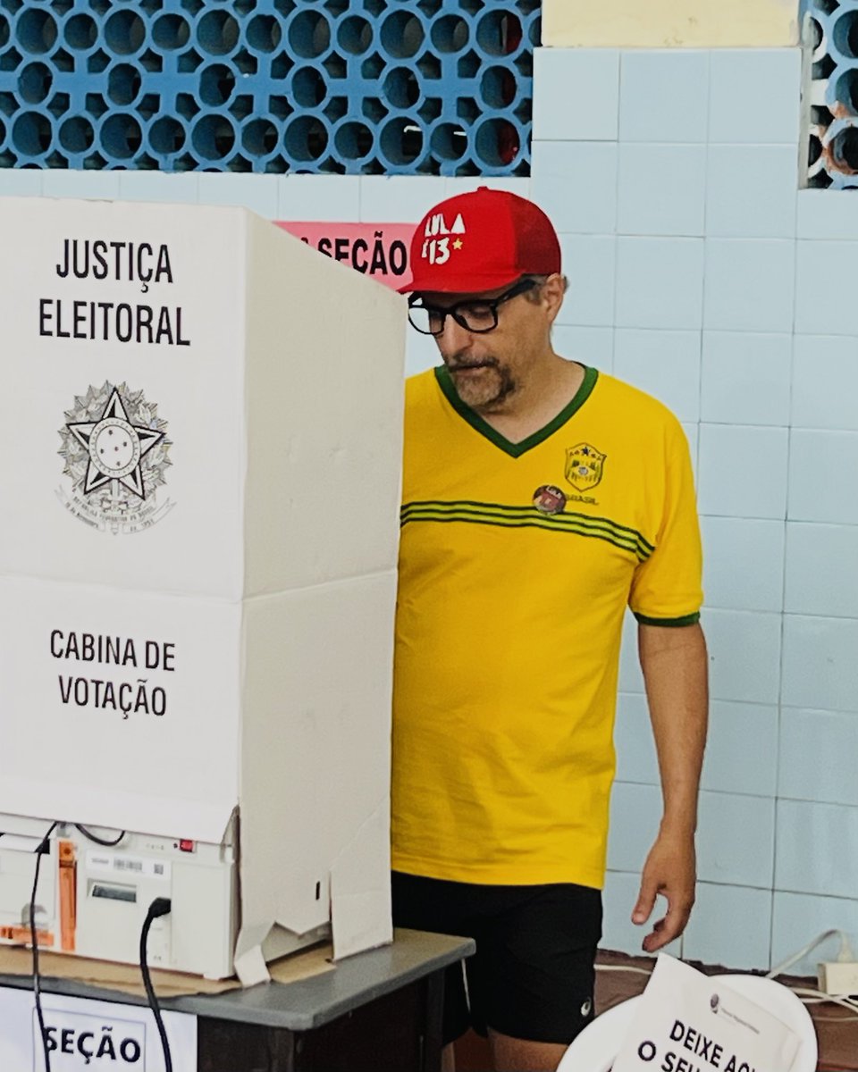kmendoncafilho's tweet photo. O Verde Amarelo é nosso 🇧🇷

#OVerdeAmareloENosso #OVERDEEAMARELOÉDOPOVO #OVERDEAMARELOENOSSO https://t.co/zAz0rYaaag