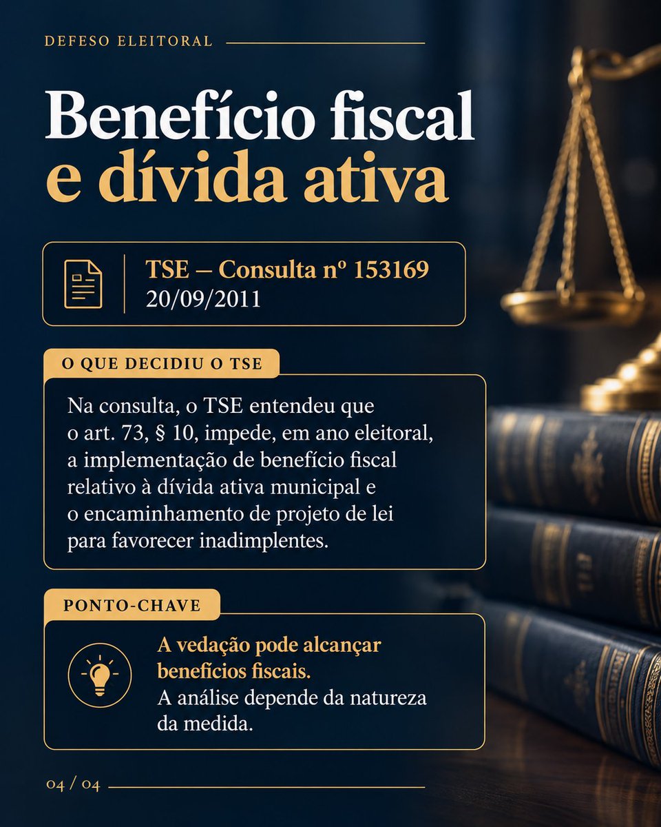 RolfHartmannBnu's tweet photo. ⚖️ DEFESO ELEITORAL: BENEFÍCIOS PÚBLICOS TÊM LIMITES!

Em ano eleitoral, a Administração Pública está proibida de distribuir gratuitamente bens, valores ou benefícios, salvo nas hipóteses previstas no art. 73, § 10, da Lei nº 9.504/1997.

Essa vedação vale durante todo o ano eleitoral — de 1º de janeiro a 31 de dezembro —, e não apenas nos três meses anteriores à eleição.

A lei prevê três exceções: • calamidade pública; • estado de emergência; • programas sociais autorizados em lei e já em execução orçamentária no exercício anterior.
📚 O QUE DECIDIU O TSE?
1️⃣ SUBSÍDIO TARIFÁRIO — 14/05/2026 AgR-REspEl nº 0600641-10: a implementação de subsídio ao transporte coletivo sem comprovação da execução orçamentária no exercício anterior configura conduta vedada.
2️⃣ AMPLIAÇÃO DE BENEFÍCIOS — 16/04/2026 AgR-AREspE nº 0600403-61: a ampliação da gratuidade no programa “Porteira Adentro”, sem execução orçamentária anterior correspondente, não se enquadra na exceção legal.
3️⃣ BENEFÍCIOS FISCAIS — 20/09/2011 Consulta nº 153169: o TSE considerou vedados, no ano eleitoral, o implemento de benefício fiscal relativo à dívida ativa municipal e o encaminhamento de projeto de lei para favorecer inadimplentes.
❗ PONTO-CHAVE: não basta a autorização legal ou a previsão orçamentária. Para a exceção dos programas sociais, é necessária execução efetiva no exercício anterior.
Isso não significa que toda política pública ou qualquer incentivo fiscal seja automaticamente proibido. Cada medida exige análise de sua natureza e de suas circunstâncias.
🔎 FONTES OFICIAIS • Lei nº 9.504/1997, art. 73, § 10 — Presidência da República.
https://t.co/O4rfWg44Rg• TSE — Temas Selecionados: “Distribuição gratuita de bens, valores ou benefícios” (reúne os três precedentes citados).
https://t.co/luR7f9qfw0

#DefesoEleitoral #DireitoEleitoral #TSE #Eleições2026 #AdministraçãoPública