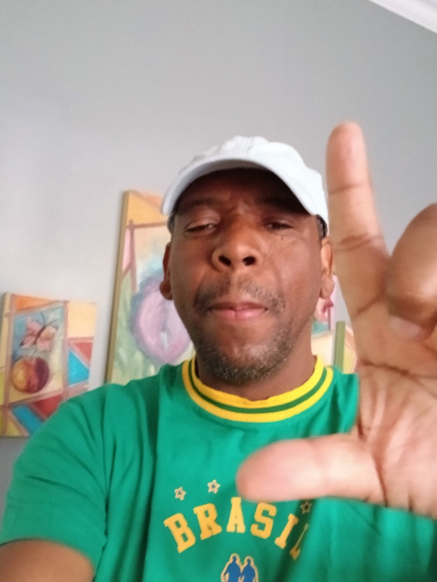 JesuzSouza's tweet photo. #VerdeAmareloéDoBrasil https://t.co/Wb6GnHKUc9