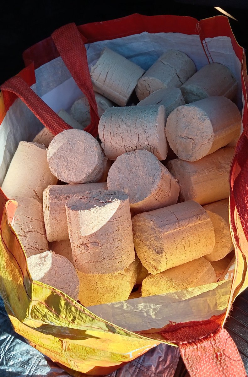 SuzJamieson's tweet photo. New thing started by our local timber merchants. Take your reusable 'bag for life' shopping bags to them and you can fill them up with sawdust briquettes they make with stuff that would usually get binned. £4 a bag. https://t.co/sOcni3F7JU