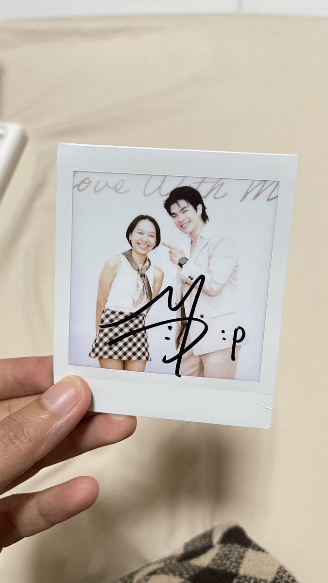 jingleblela's tweet photo. ดีใจที่ได้เจอพี่มายก่อนจะไปทำงาน ตปท 
มีแรงไปลุยต่อแล้วค้าบ 

#HUAWEIWatchGT7xMilePhakphum 
#HUAWEIWatchGT7MoveWithMile #HUAWEIWatchGT7Series https://t.co/3MJzKdIHeZ