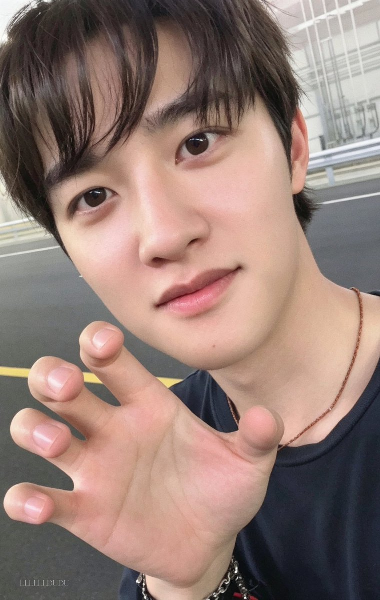 dululudu0112's tweet photo. #디오 #도경수 #DOHKYUNGSOO https://t.co/UHuVBXjk35