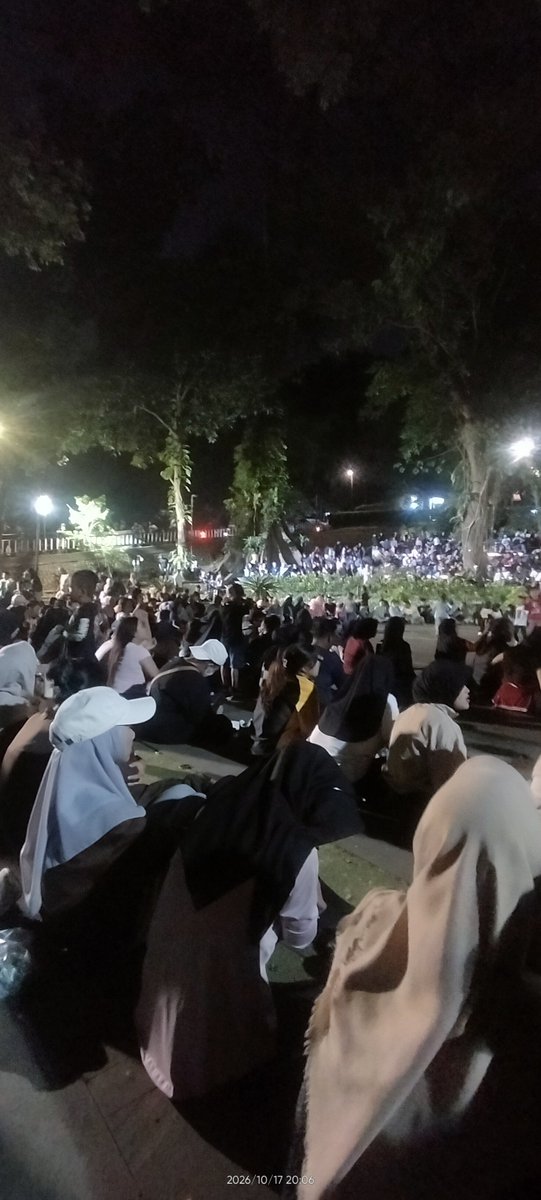 kemangfav's tweet photo. Alhamdulillah malam minggu yg cerah.. https://t.co/RVo9vGRNqV