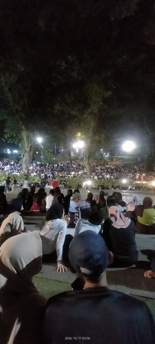 kemangfav's tweet photo. Alhamdulillah malam minggu yg cerah.. https://t.co/RVo9vGRNqV