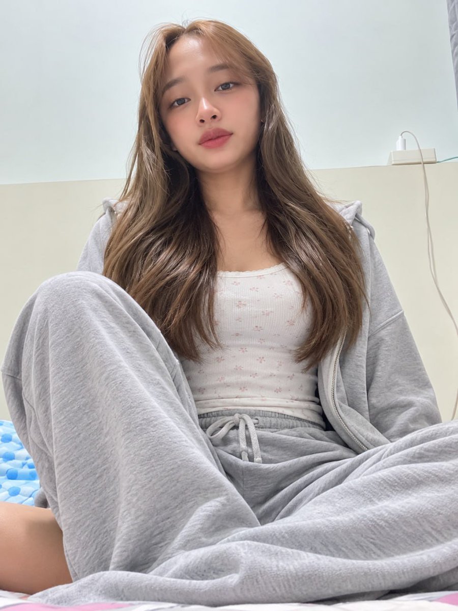 orveqd's tweet photo. Gak espek segede itu
https://t.co/dEllUJVk47 https://t.co/Vkrzm1VtCm