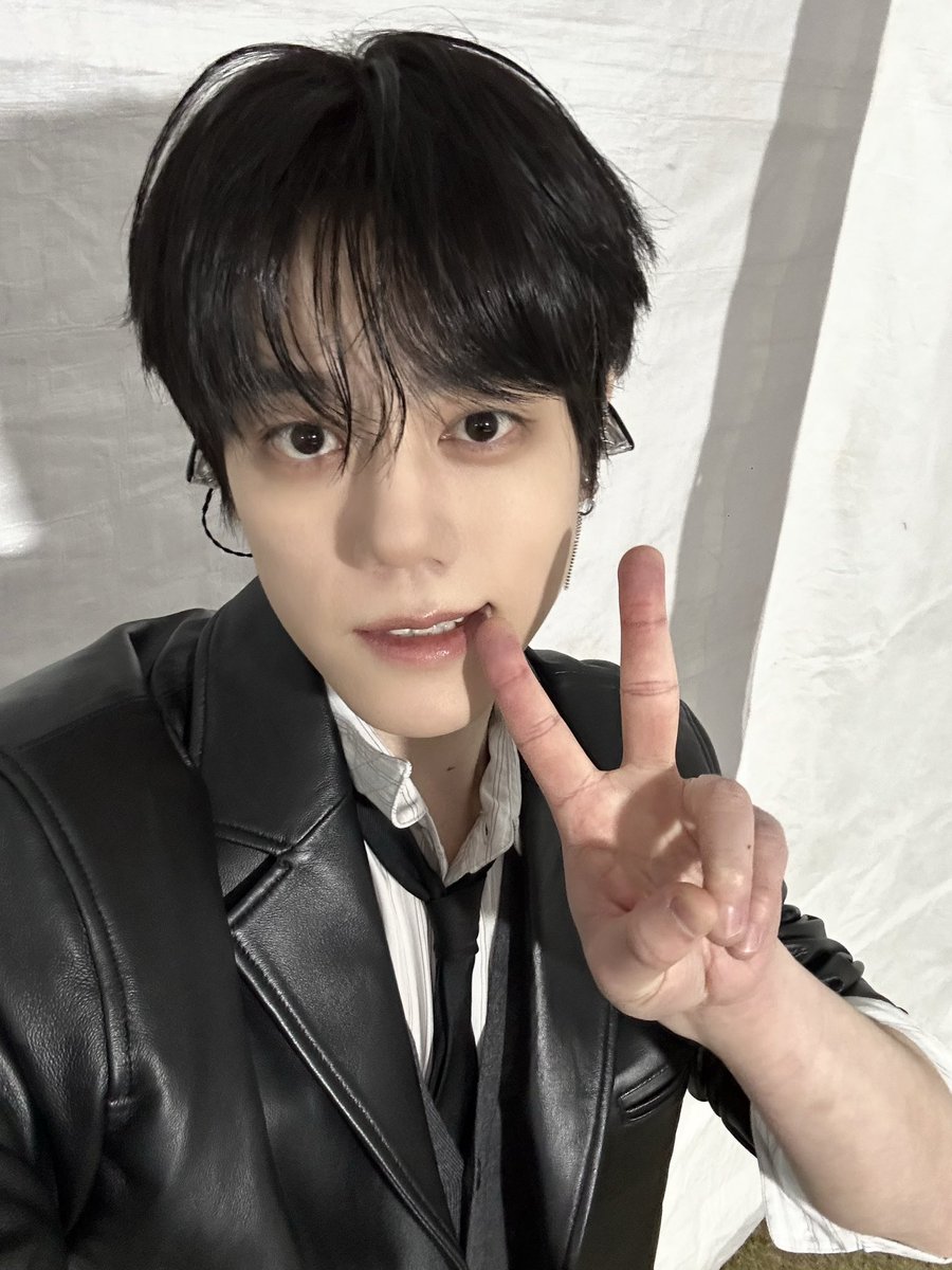 NFlyingofficial's tweet photo. 😸

#NFlying #엔플라잉 #차훈 #ChaHun https://t.co/TSwVl6rO9o